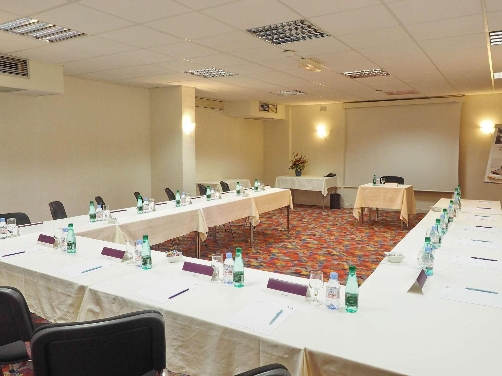 Mercure Millau Luaran gambar